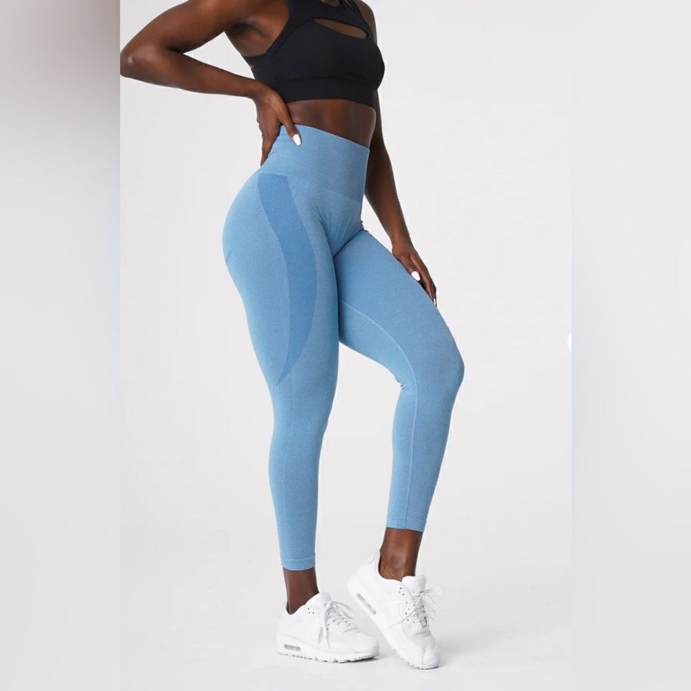 NVGTN Sky Blue Contour Seamless Mid Rise Leggings